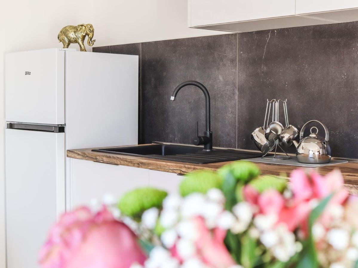 Premium Cocaletto Apartment Ровінь Екстер'єр фото
