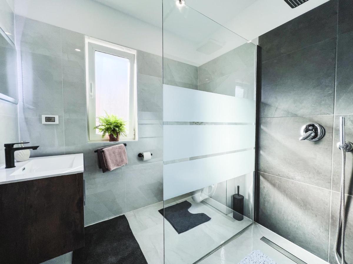 Premium Cocaletto Apartment Ровінь Екстер'єр фото